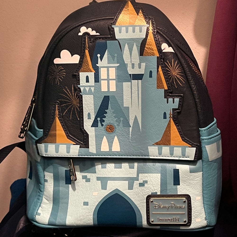 Loungefly Cinderella’s Castle Mini Backpack RARE 2019 WDW